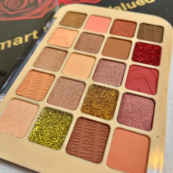 پالت سایه 20 رنگ - مانتو پاتریس رشت