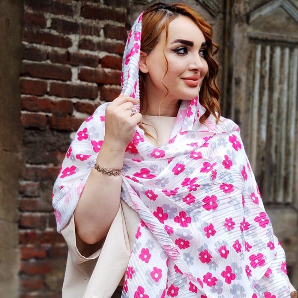 شال گل گلی -مانتو پاتریس رشت