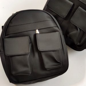 کوله پشتی برزنتی مشکی - مانتو پاتریس رشت