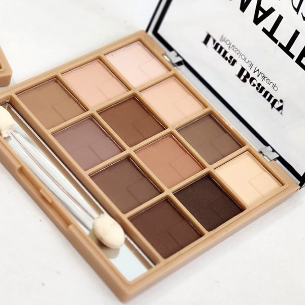 سایه چشم 12 رنگ - مانتو پاتریس رشت