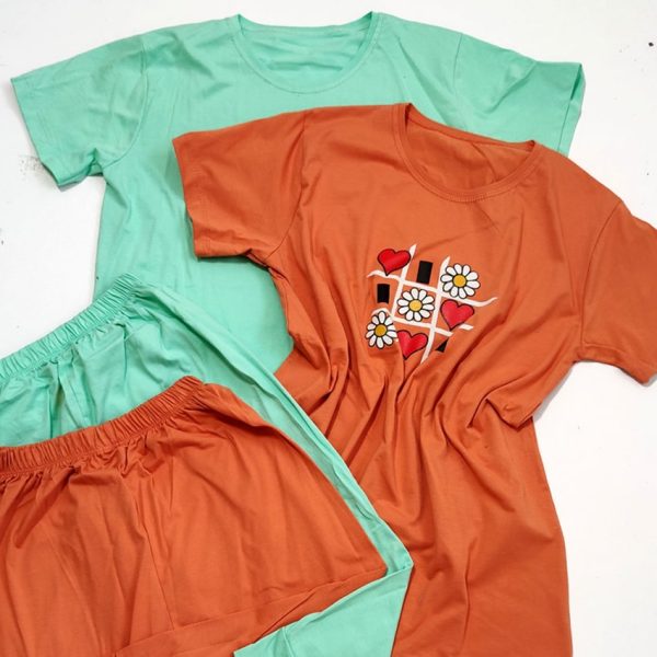 ست تیشرت شلوار گل و قلب