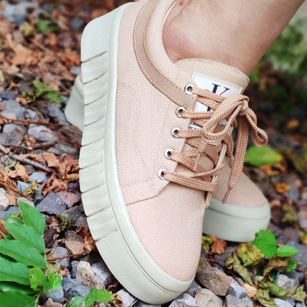 کتونی کنفی کرم - مانتو پاتریس رشت