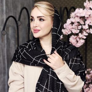 شال مشکی خطی پلیسه - مانتو پاتریس رشت