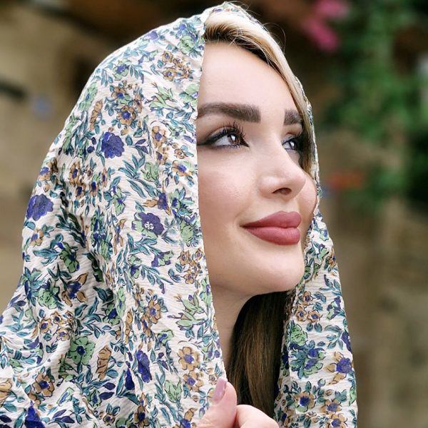 شال گل ریز - مانتو پاتریس رشت