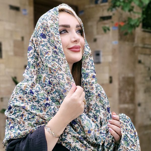 شال گل ریز - مانتو پاتریس رشت