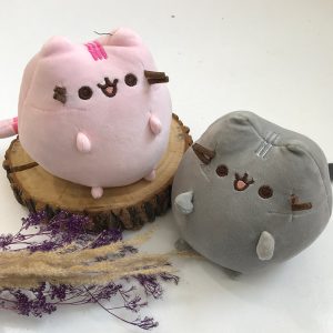 عروسک گربه پوشین - مانتو پاتریس رشت