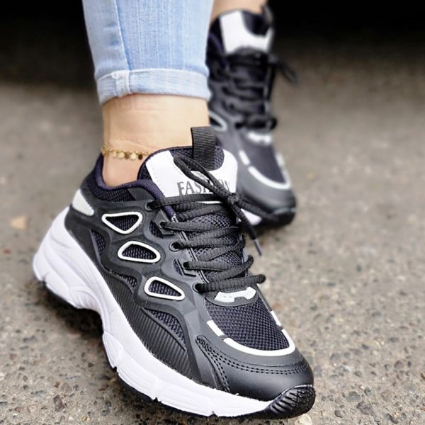 کتونی سفید مشکی - مانتو پاتریس رشت