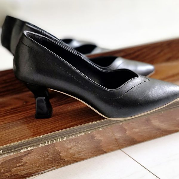 کفش مشکی پاشنه دار مجلسی