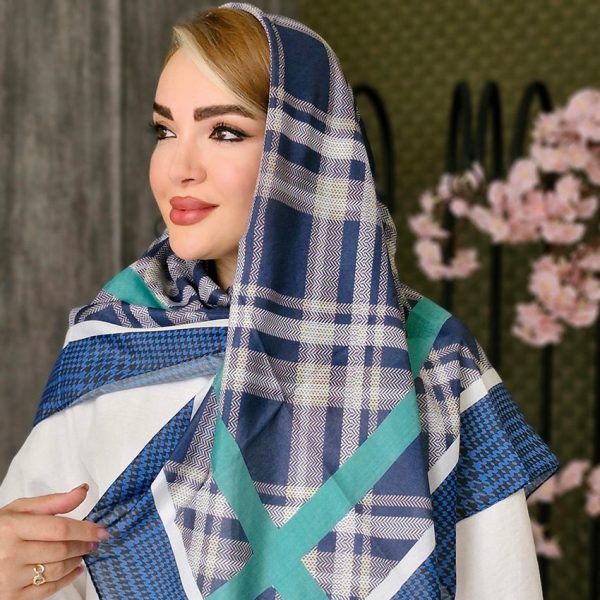 35700373-4-min روسری راه راه پیچازی - مانتو پاتریس رشت