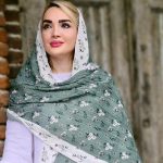 شال پلیسه گلدار سبز - مانتو پاتریس رشت