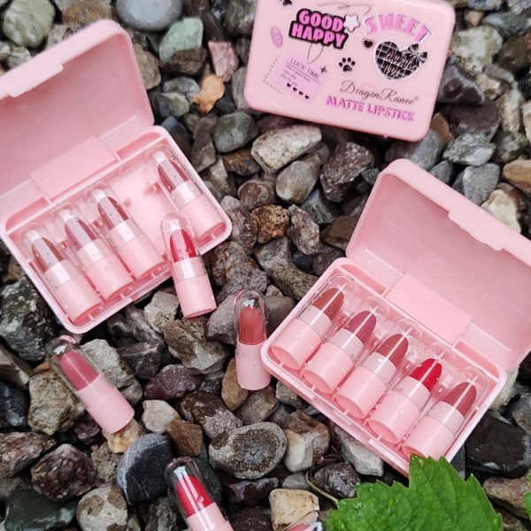 پک رژ مسافرتی - مانتو پاتریس رشت