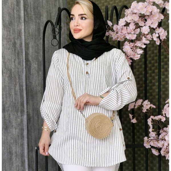 4280027مانتو راه راه بغل دکمه