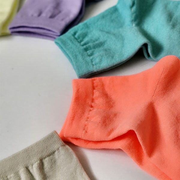 جوراب نیم ساق رنگی - مانتو پاتریس رشت