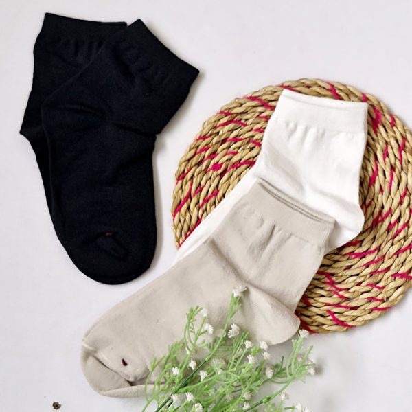 جوراب نیم ساق رنگی - مانتو پاتریس رشت