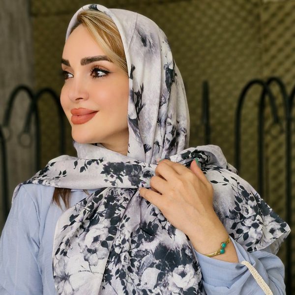 35700306-1-min (1) روسری نخی گلدار - مانتو پاتریس رشت