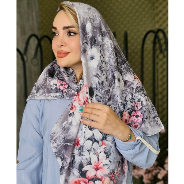 35700306-5-min (1) روسری نخی گلدار - مانتو پاتریس رشت