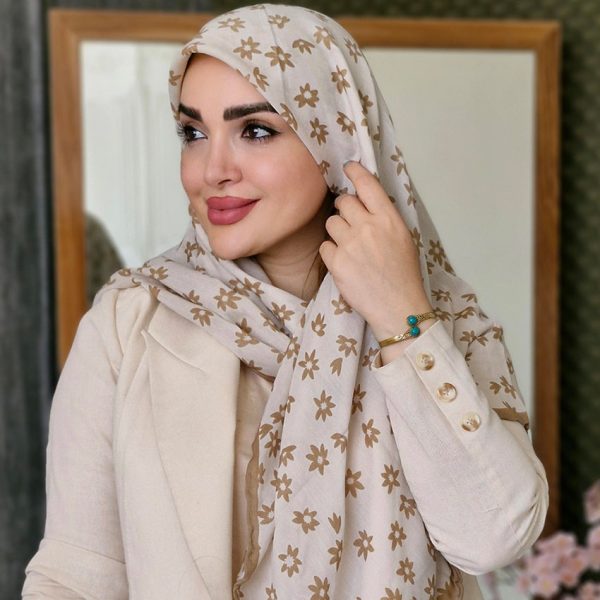 روسری قواره دار گل گلی - مانتو پاتریس رشت