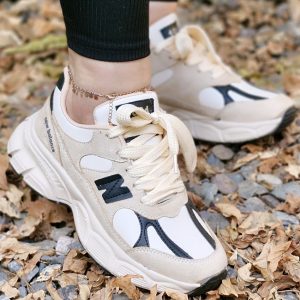 کتونی نیوبالانس کرم مشکی - مانتو پاتریس رشت