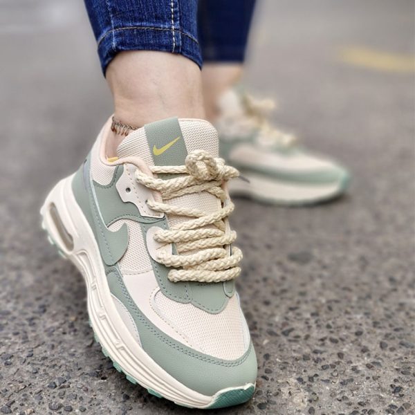 33000398-1-min کتونی نایک سبزکرم مانتوپاتریس_رشت