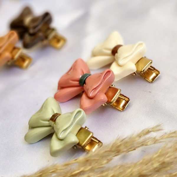 گیره مو پاپیونی_ مانتو پاتریس رشت