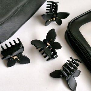 کلیپس پروانه ای مشکی_ مانتو پاتریس رشت