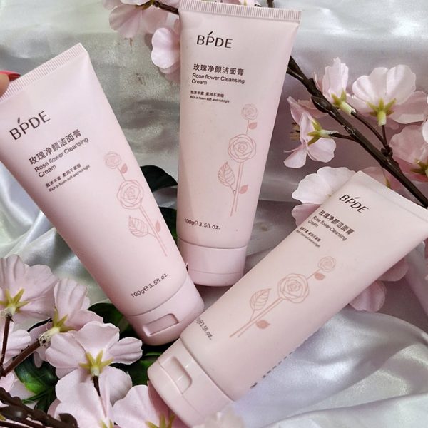 39600202-2-min فوم شستشو رز - مانتو پاتریس رشت