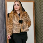 کت خز منگوله ای - مانتو پاتریس رشت