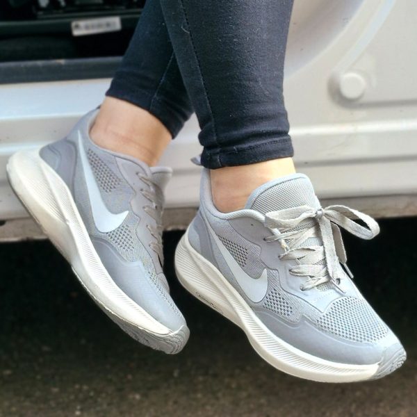 کتونی نایک طوسی - مانتو پاتریس رشت