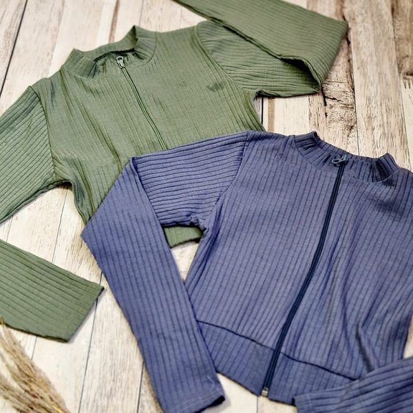 34300684-11-min بلوز کراپ تمام زیپ - مانتو پاتریس رشت