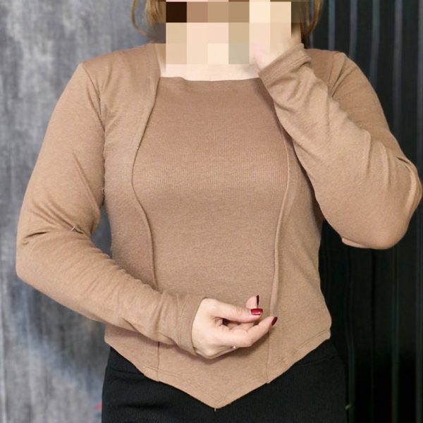 34300709-1-min بلوز آستین بلند یقه دلبری - مانتو پاتریس رشت