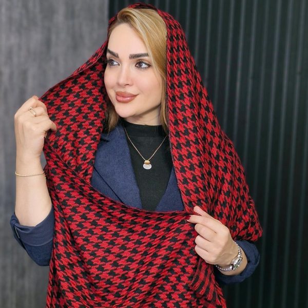 34700205-4-min شال بافت پیچازی قرمز - مانتو پاتریس رشت