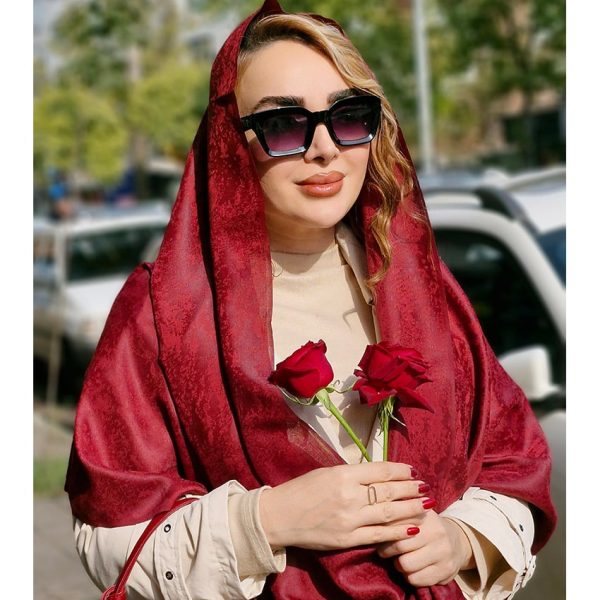 شال زرشکی ژاکارد