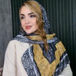 روسری هندسی حاشیه دار - مانتو پاتریس رشت