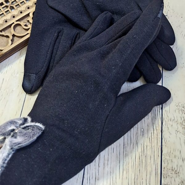 دستکش خزدار_مانتو پاتریس رشت