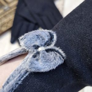 دستکش خزدار_مانتو پاتریس رشت