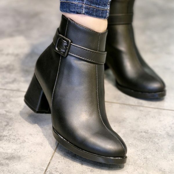 37000164-001-min بوت کمربندی چرم مشکی - مانتو پاتریس رشت