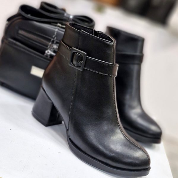 3700016400-min بوت کمربندی چرم مشکی - مانتو پاتریس رشت