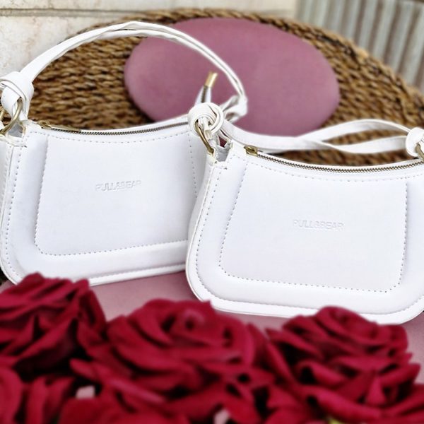 38000361-1-min کیف چرم سفید - مانتو پاتریس رشت