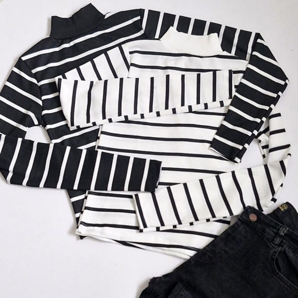 بلوز کراپ یقه اسکی راه راه - مانتو پاتریس رشت