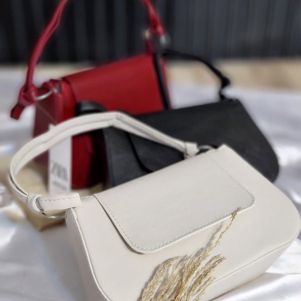 کیف دستی چرم - مانتو پاتریس رشت