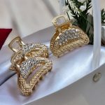 گیره مو نگینی طلایی_مانتو پاتریس رشت