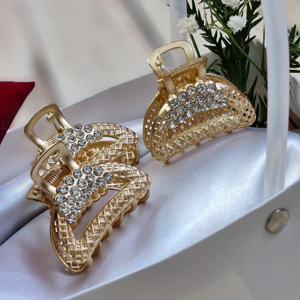 4040049min (4) گیره مو نگینی طلایی_مانتو پاتریس رشت