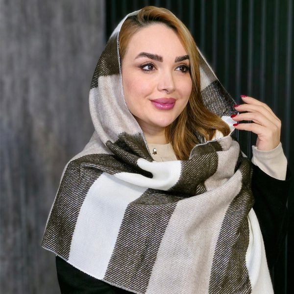 شال موهر کجرا نواری - مانتو پاتریس رشت