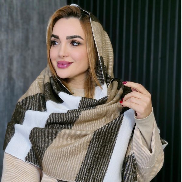 34600202-min شال موهر کجرا نواری - مانتو پاتریس رشت