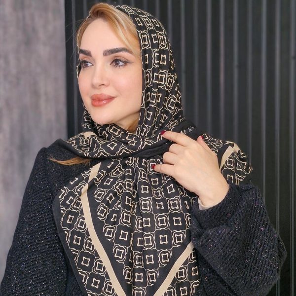 روسری 2 رنگ گلدار - مانتو پاتریس رشت