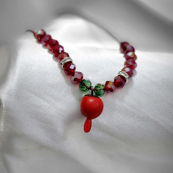 35800293-2-min دستبند انار- مانتو پاتریس رشت