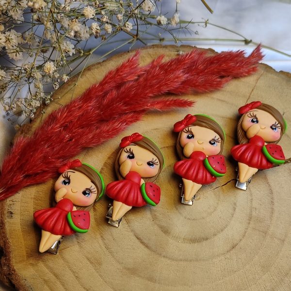 گیره مو دختر یلدایی- مانتو پاتریس رشت