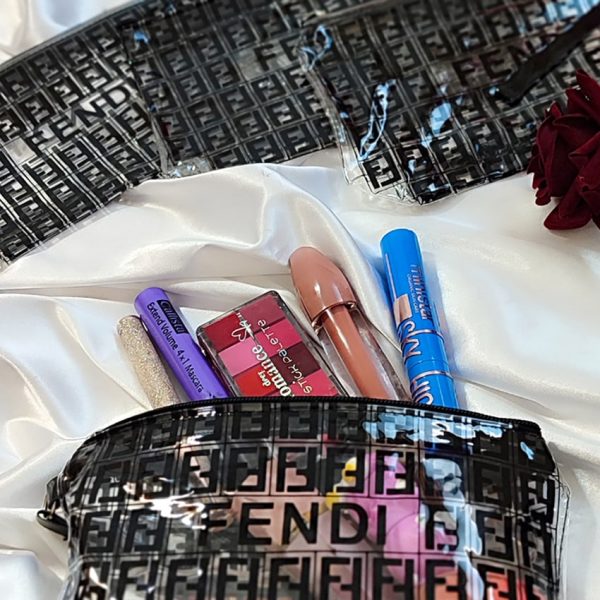 کیف آرایشی شفاف - مانتو پاتریس رشت