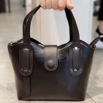 کیف دستی دکمه ای - مانتو پاتریس رشت