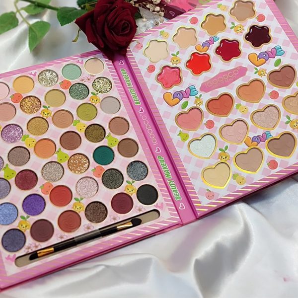 39600267-3-min پالت کتابی میکاپ - مانتو پاتریس رشت